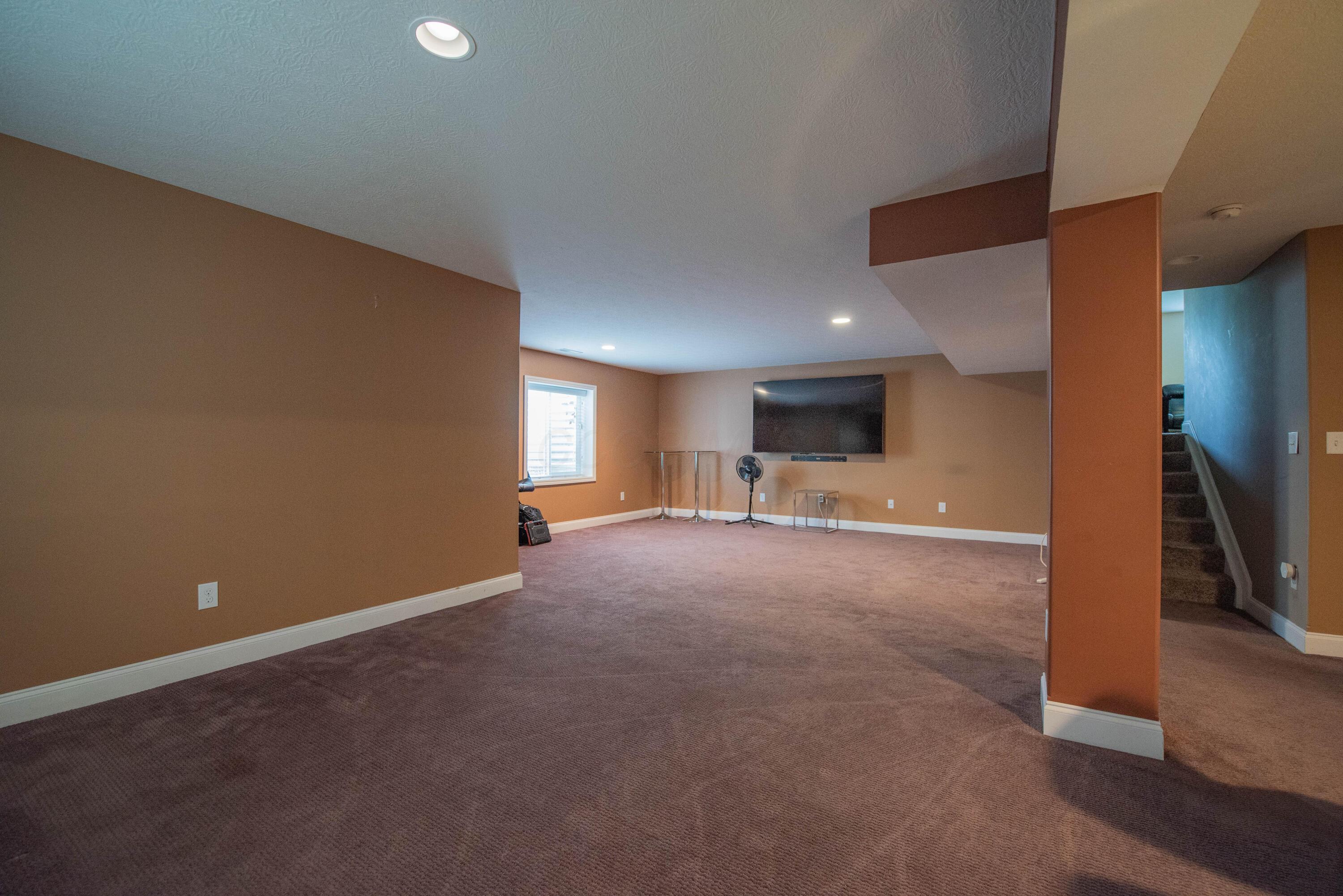 240 Fox Glen Drive, Pickerington, Ohio image 44