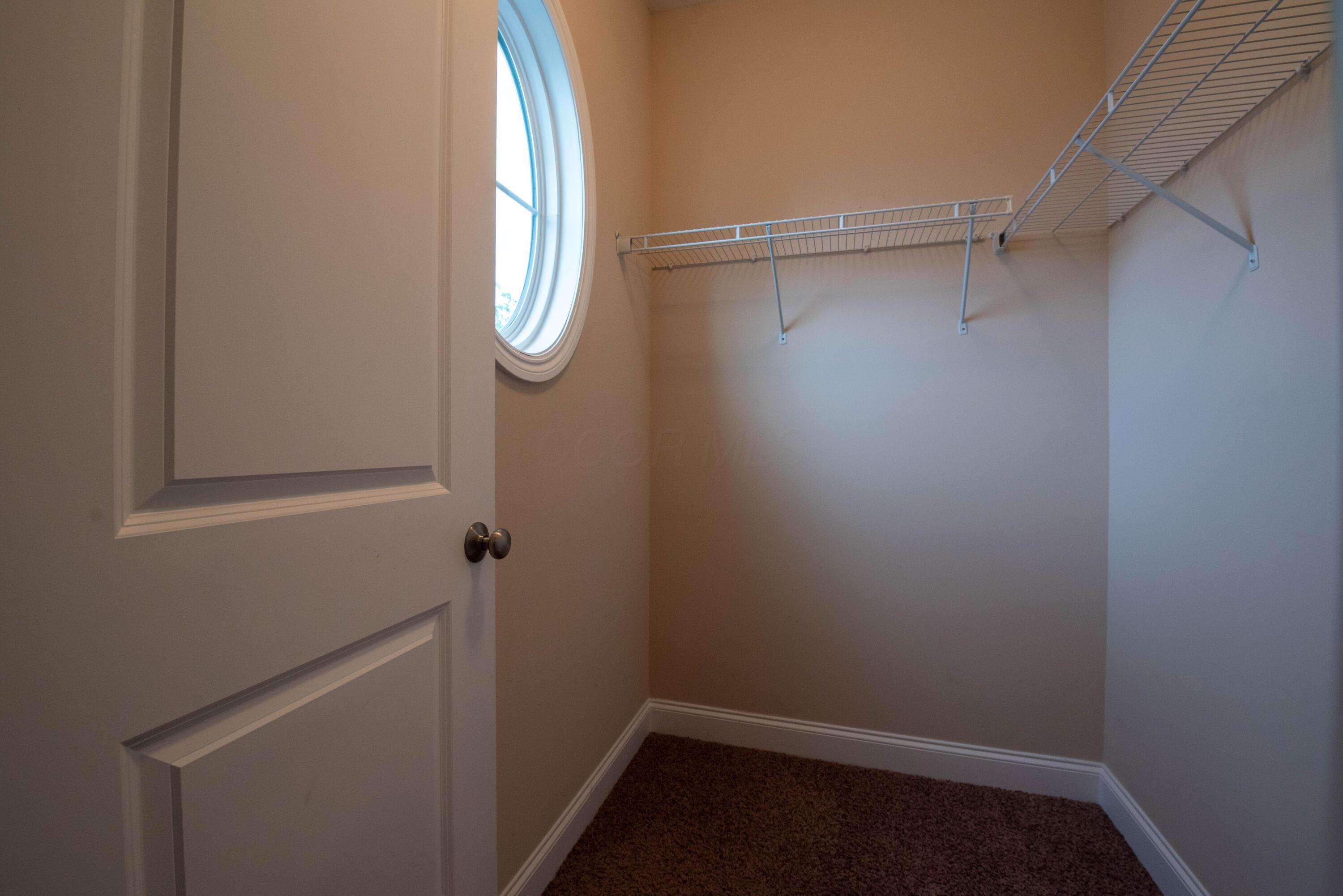 240 Fox Glen Drive, Pickerington, Ohio image 30