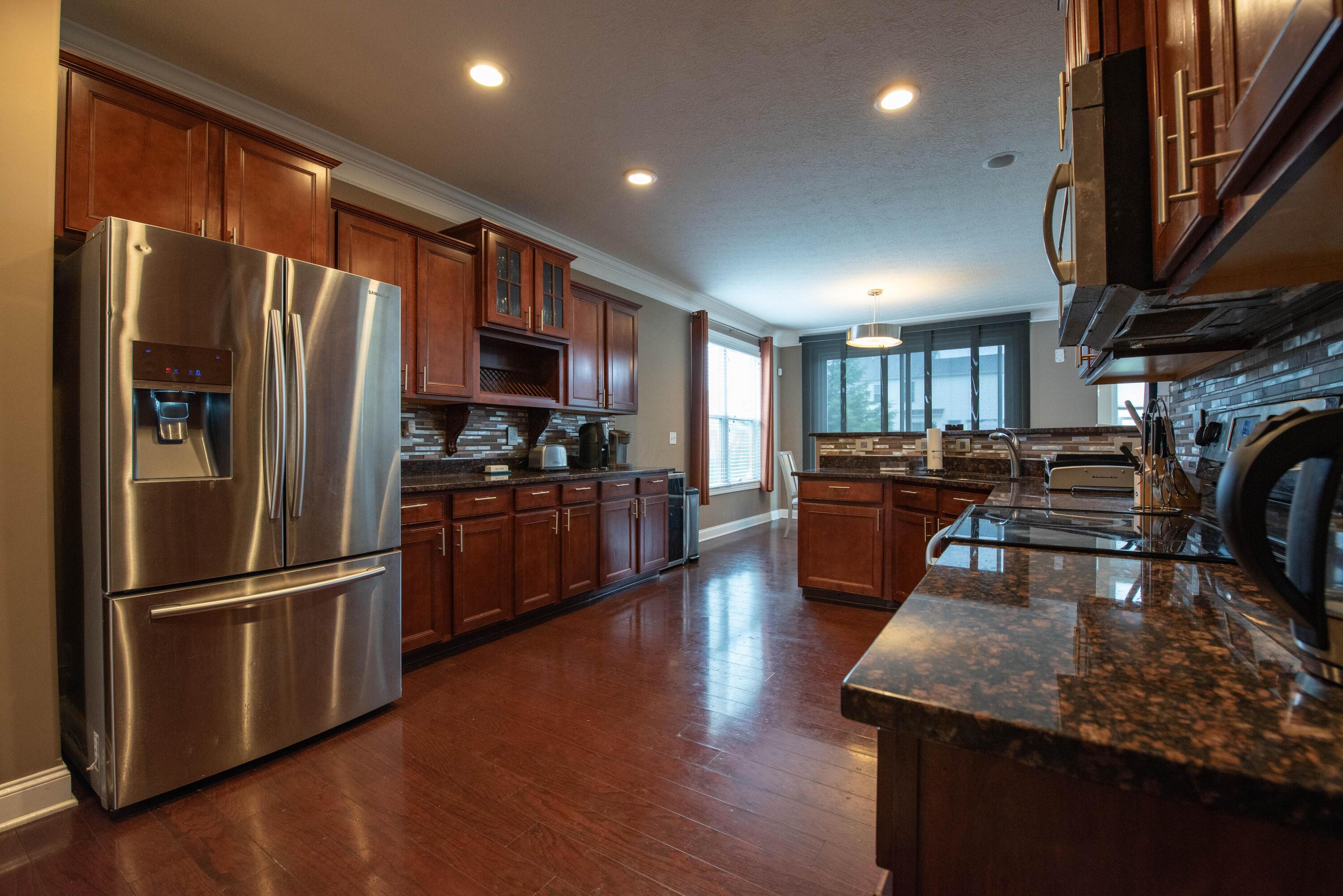 240 Fox Glen Drive, Pickerington, Ohio image 10