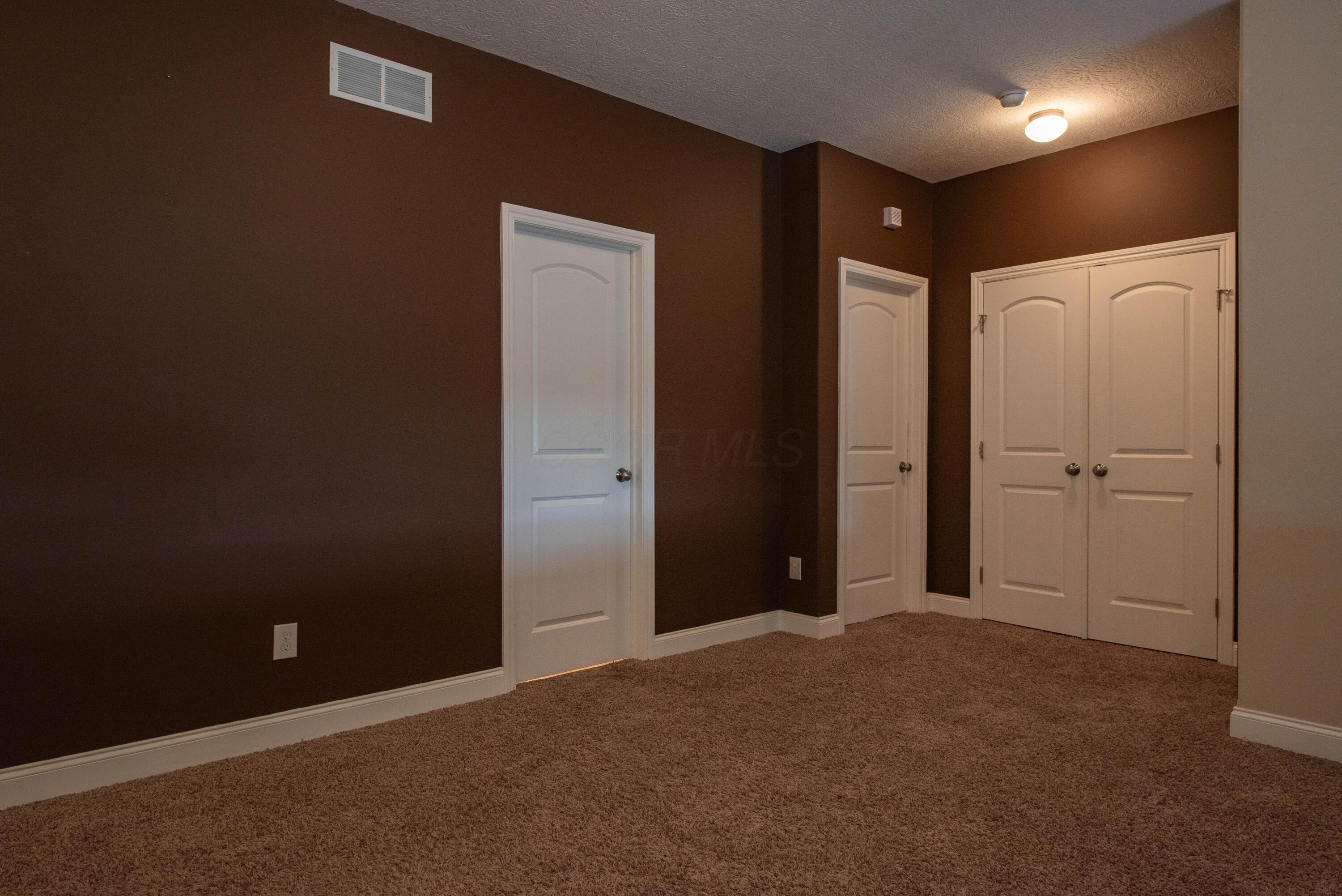 240 Fox Glen Drive, Pickerington, Ohio image 35