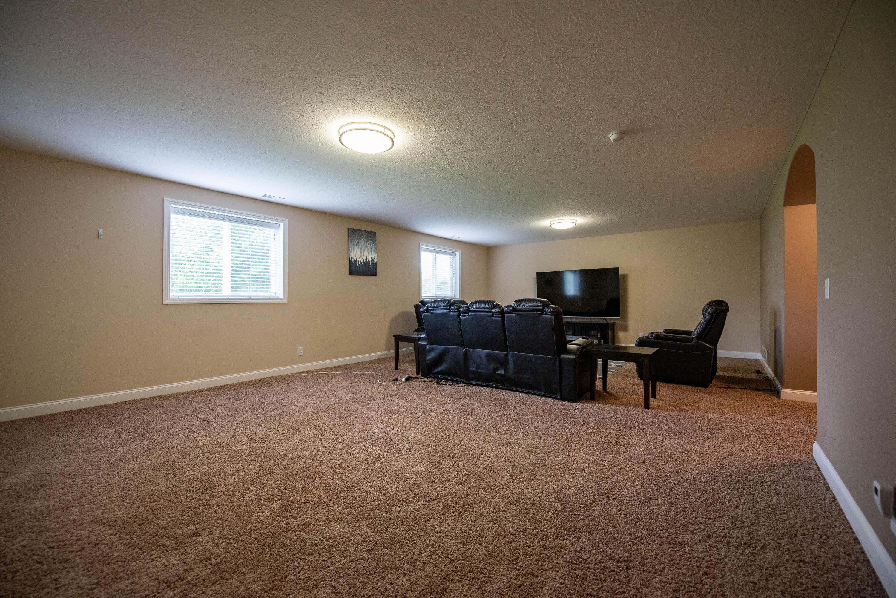 240 Fox Glen Drive, Pickerington, Ohio image 49