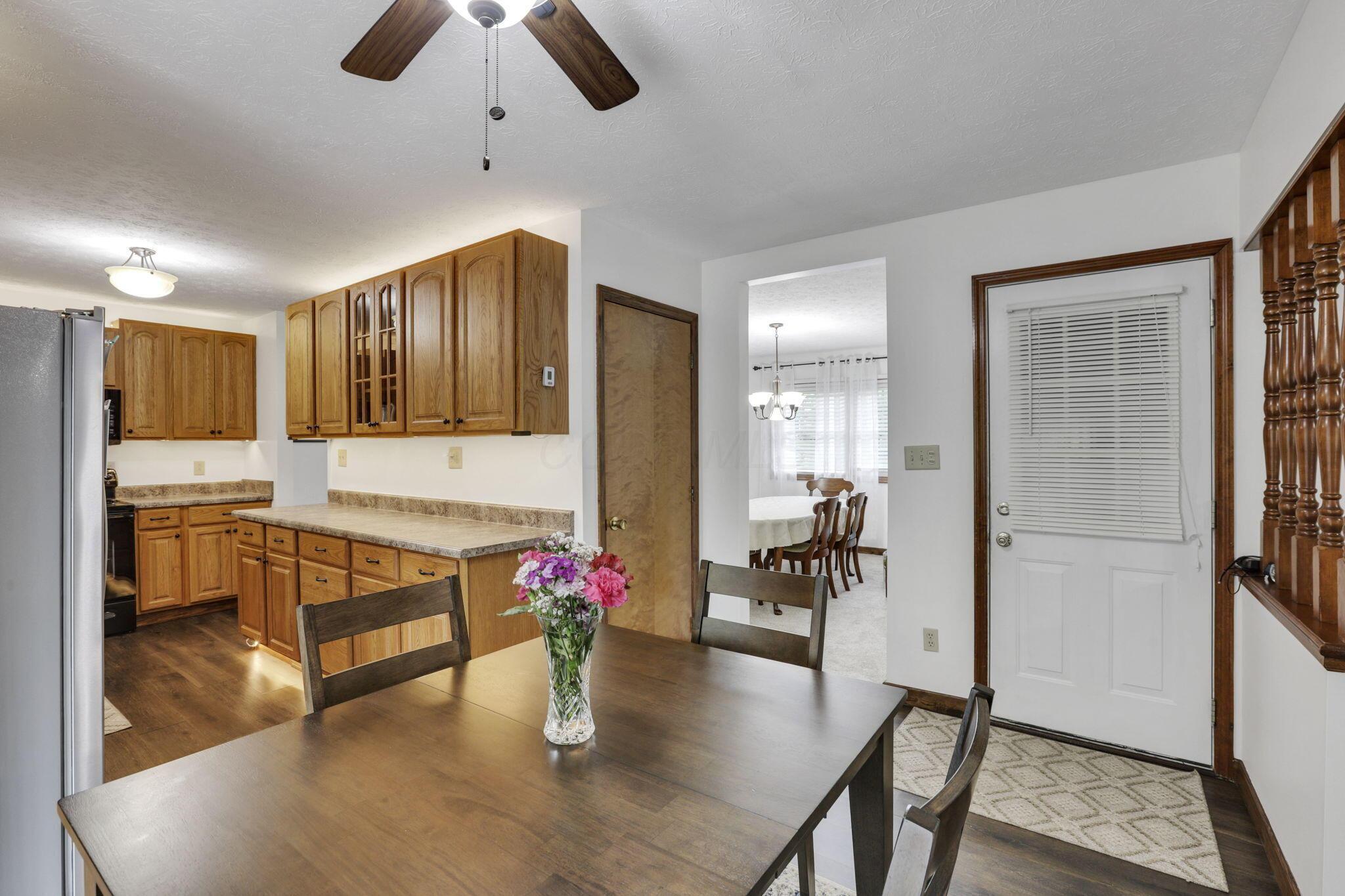 11717 Kennington Square, Pickerington, Ohio image 12