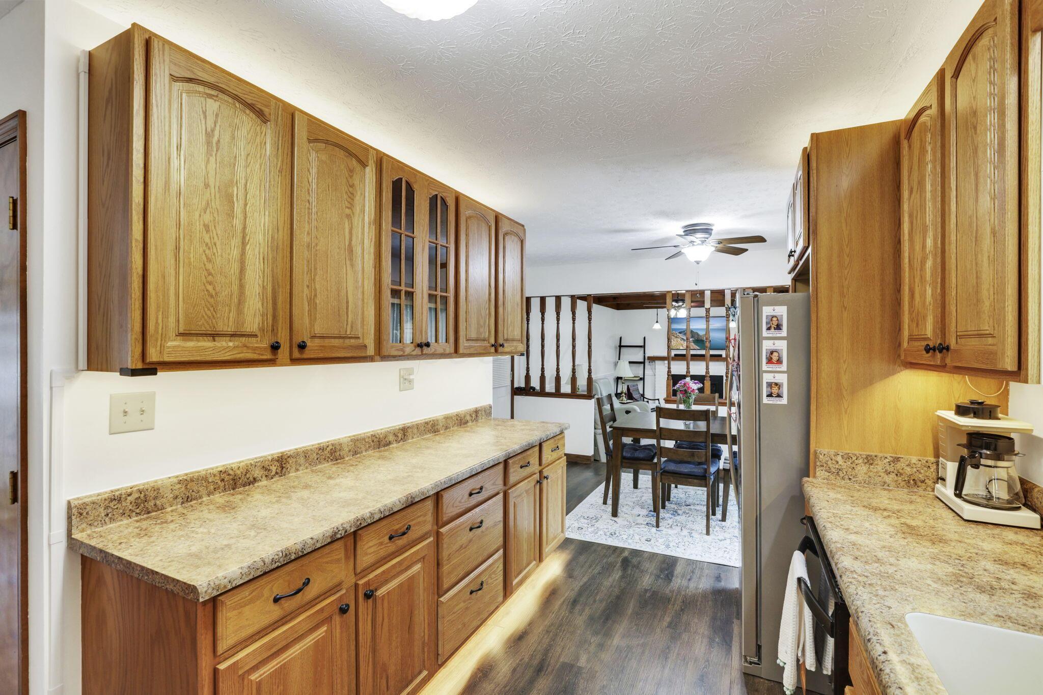 11717 Kennington Square, Pickerington, Ohio image 14