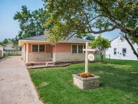 Homes For Sale - 135 Marilla Road<br/> Columbus, OH 43207