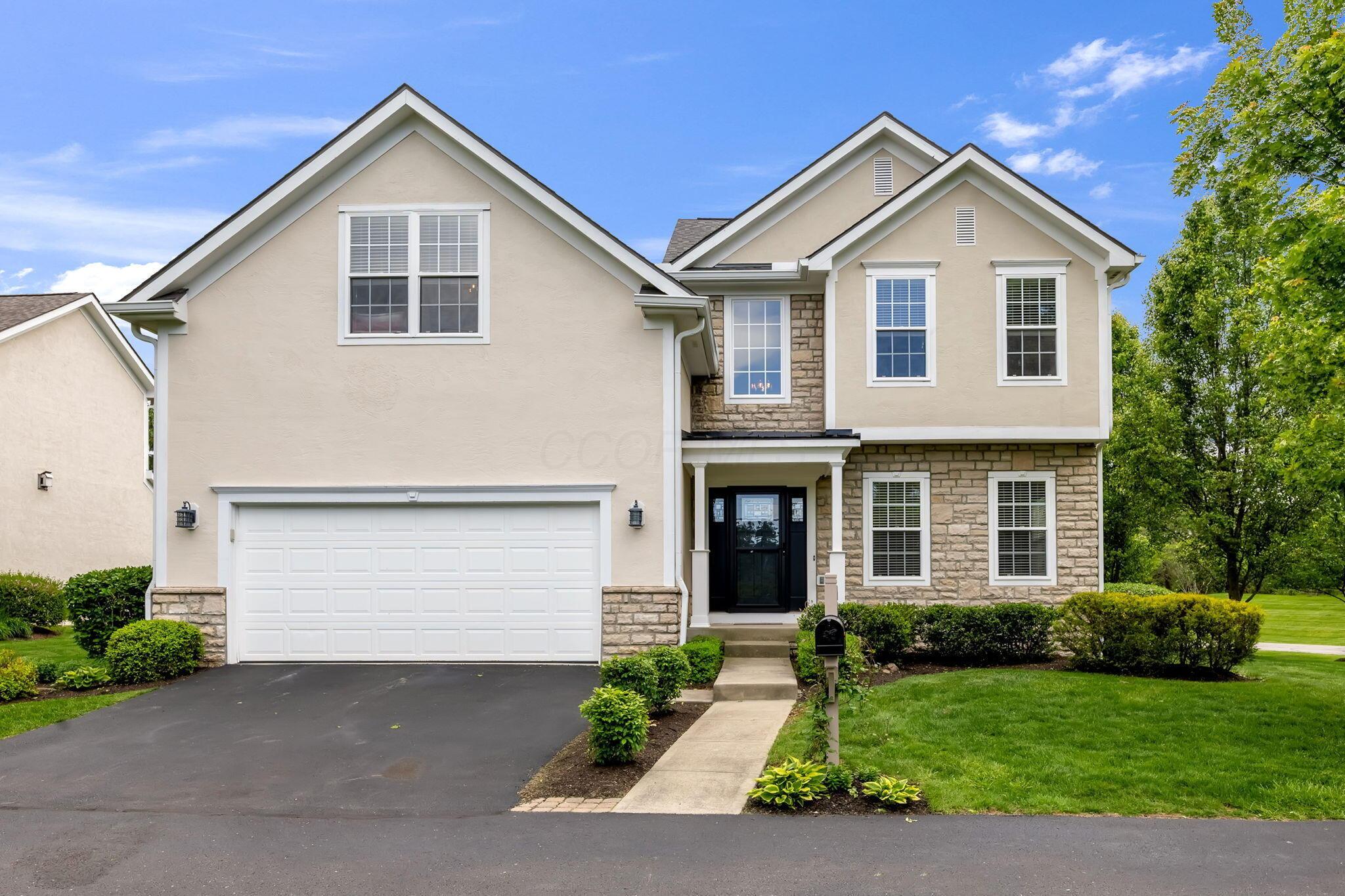 6951 Rochelle Lane