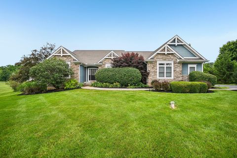 Photo of 159 Stone Creek Drive, Granville, OH 43023 (MLS # 226023117)