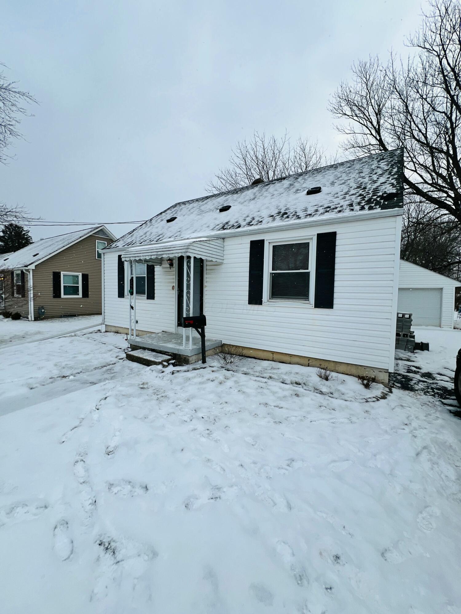 52 S 34th Street, Newark, Ohio image 1