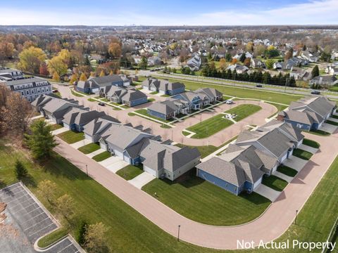 Tiny photo for 5604 Apothecary Way 4 #4, New Albany, OH 43054 (MLS # 225043284)