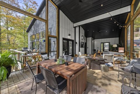 Tiny photo for 1633 Cardinal Hill Lane, Sugar Grove, OH 43155 (MLS # 226003230)