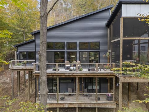 Tiny photo for 1633 Cardinal Hill Lane, Sugar Grove, OH 43155 (MLS # 226003230)