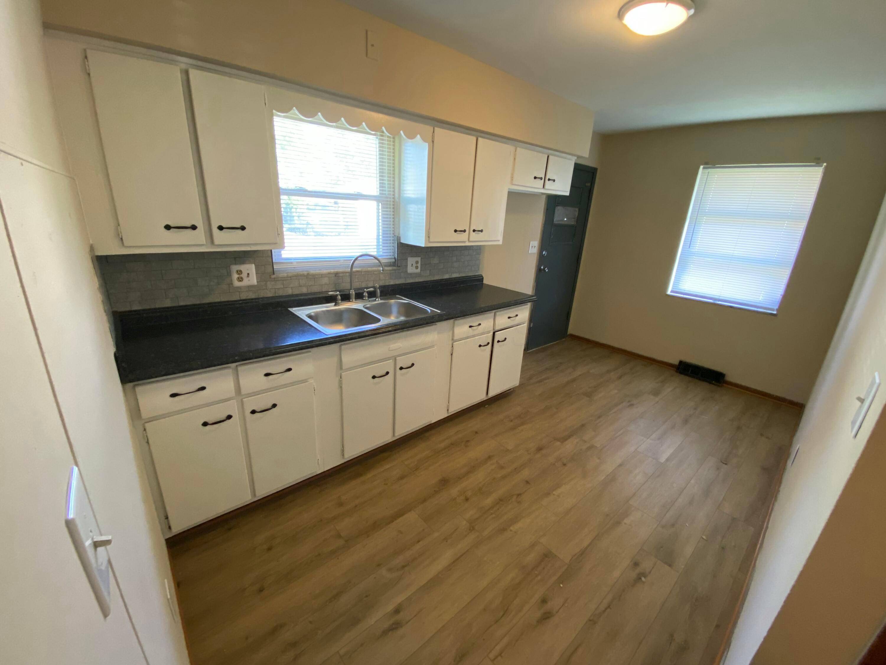 Columbus, Ohio 43224, United States, 2 Bedrooms Bedrooms, ,1 BathroomBathrooms,Residential,Active,177702