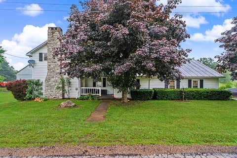 Photo of 2444 Kings Corners Road E, Mansfield, OH 44904 (MLS # 226022935)