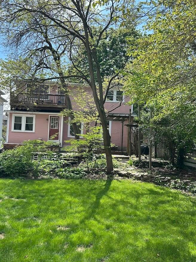 310 W 6th Street