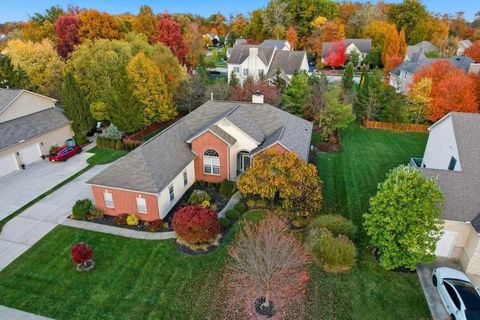 Photo of 2251 Tucker Trail, Lewis Center, OH 43035 (MLS # 225042440)