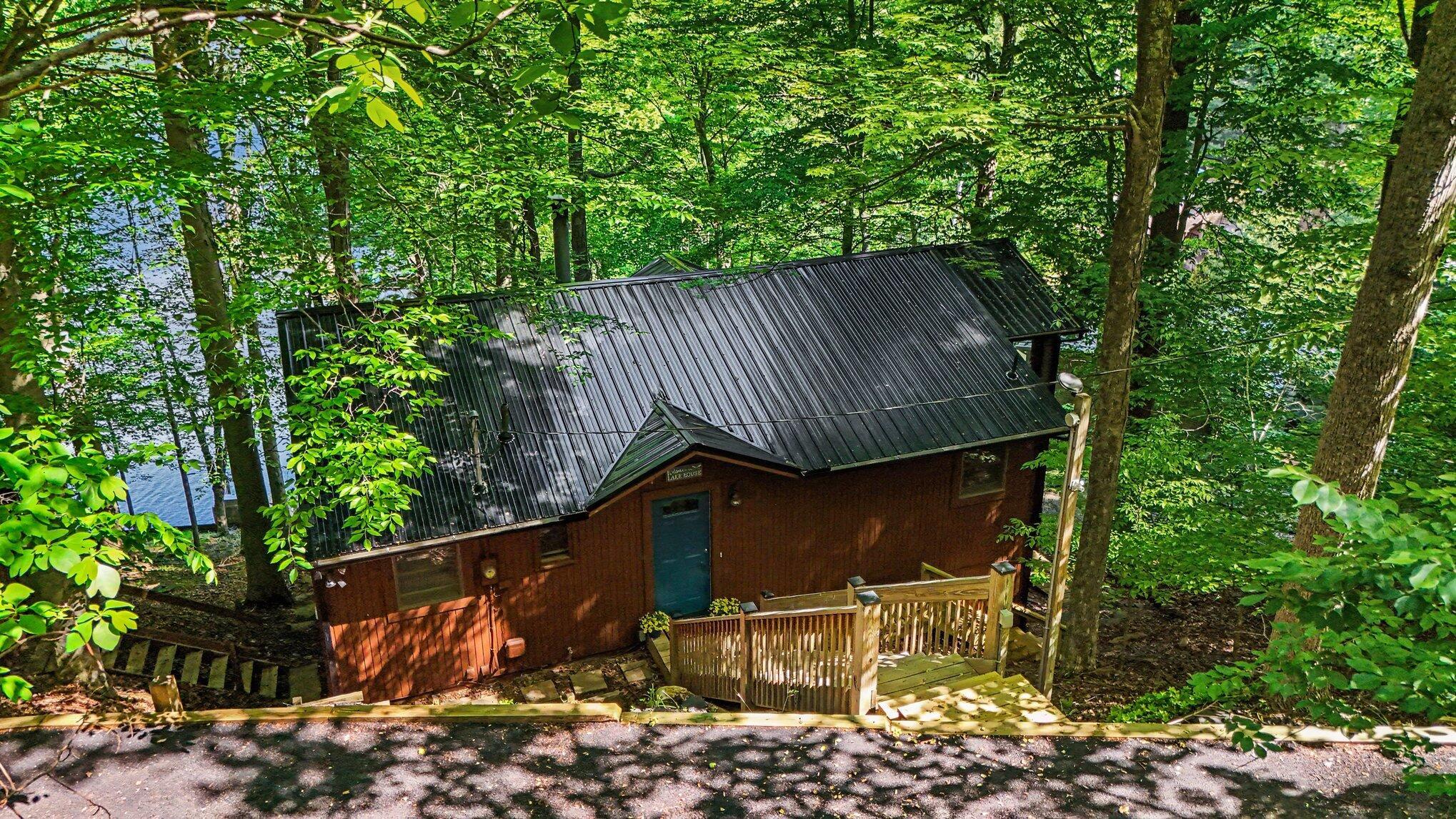 512 Natchez Lane