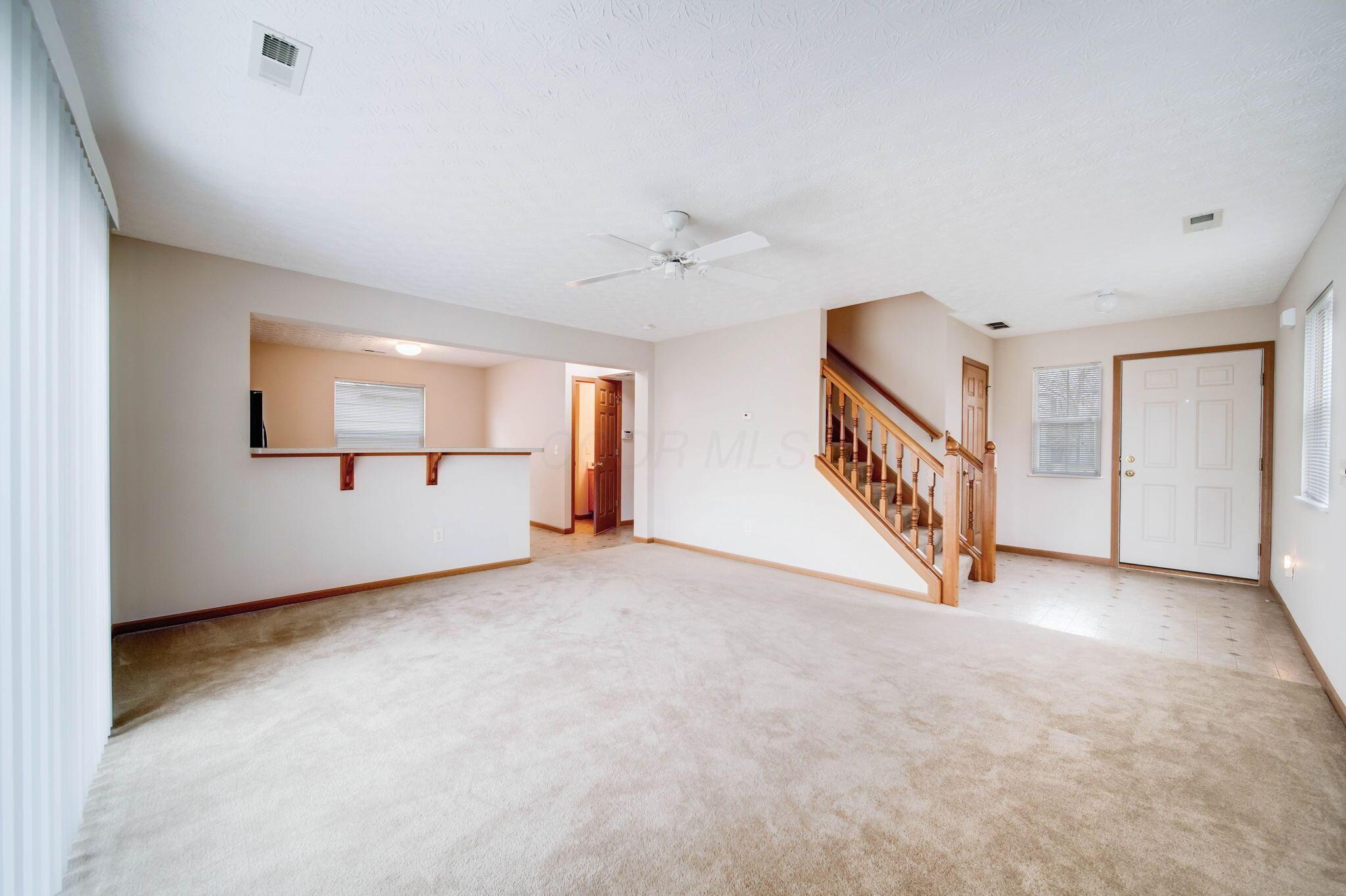 5787 Stonepath Drive, Hilliard, Ohio image 6