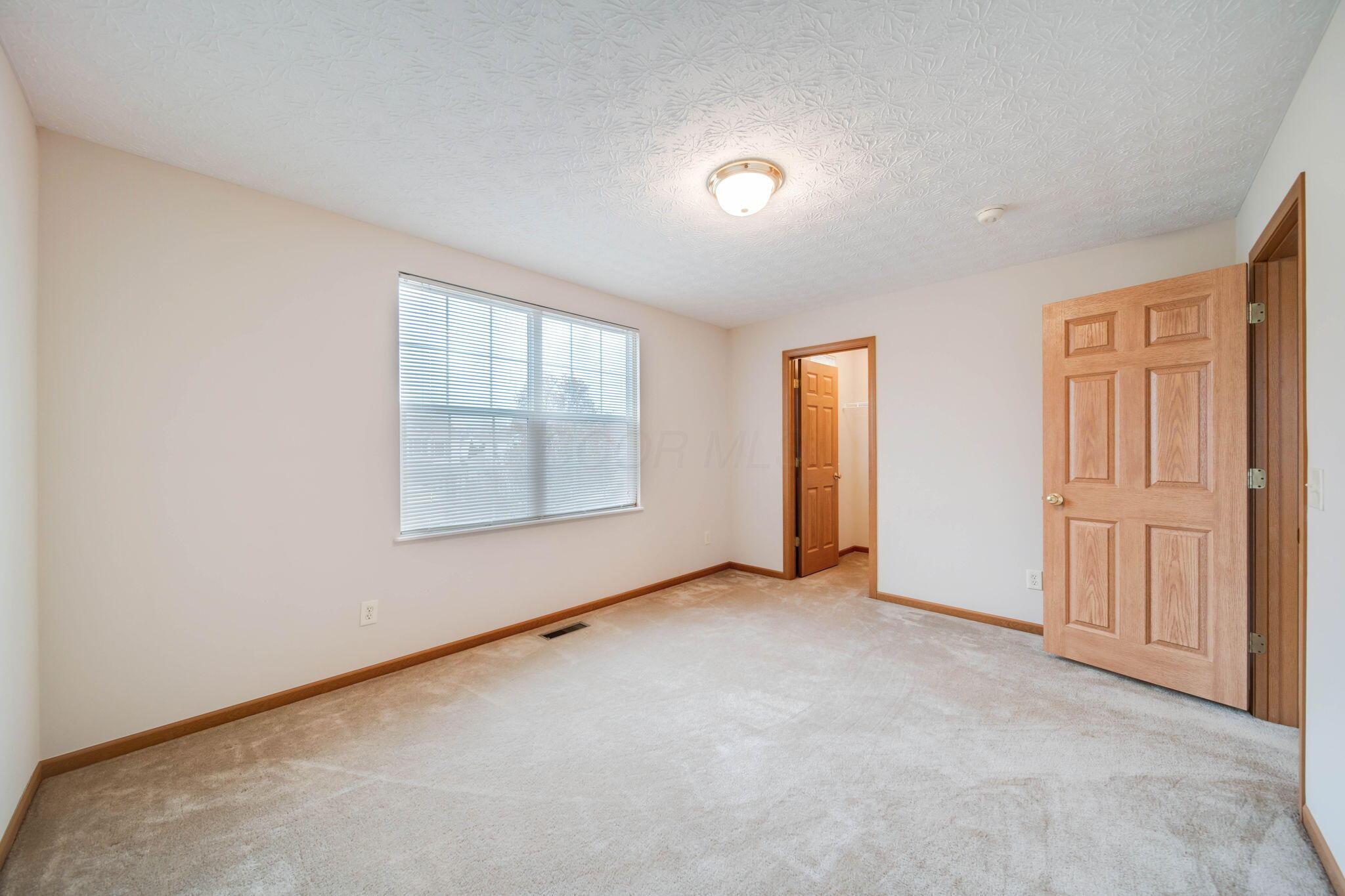 5787 Stonepath Drive, Hilliard, Ohio image 32