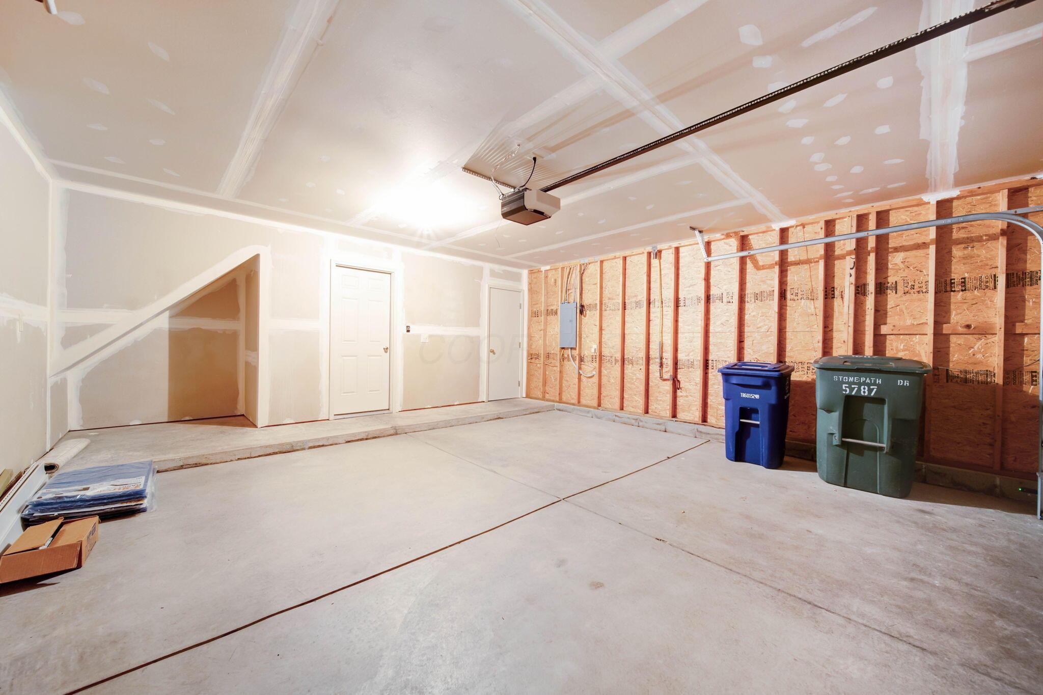5787 Stonepath Drive, Hilliard, Ohio image 42