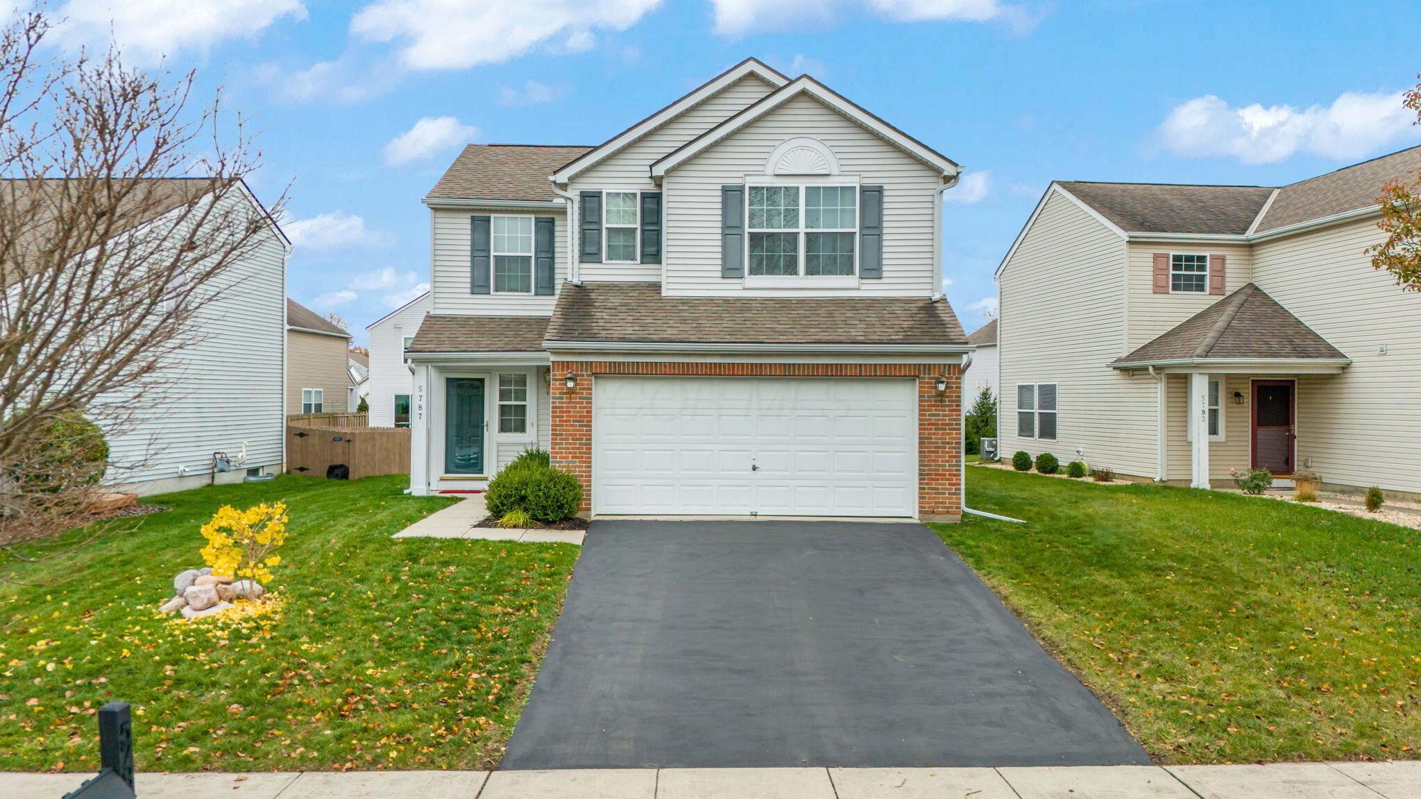 5787 Stonepath Drive, Hilliard, Ohio image 1