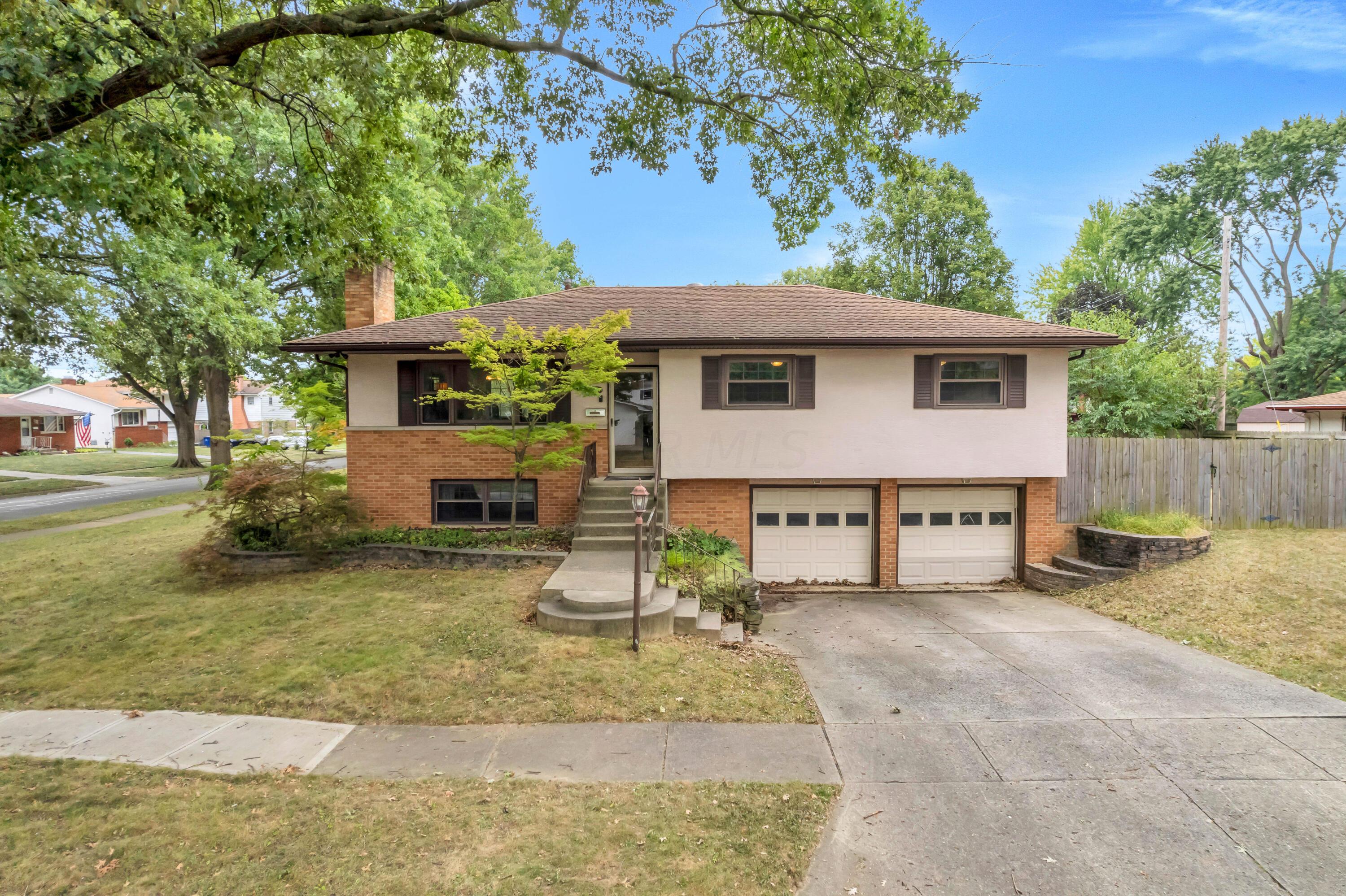 View Columbus, OH 43229 house