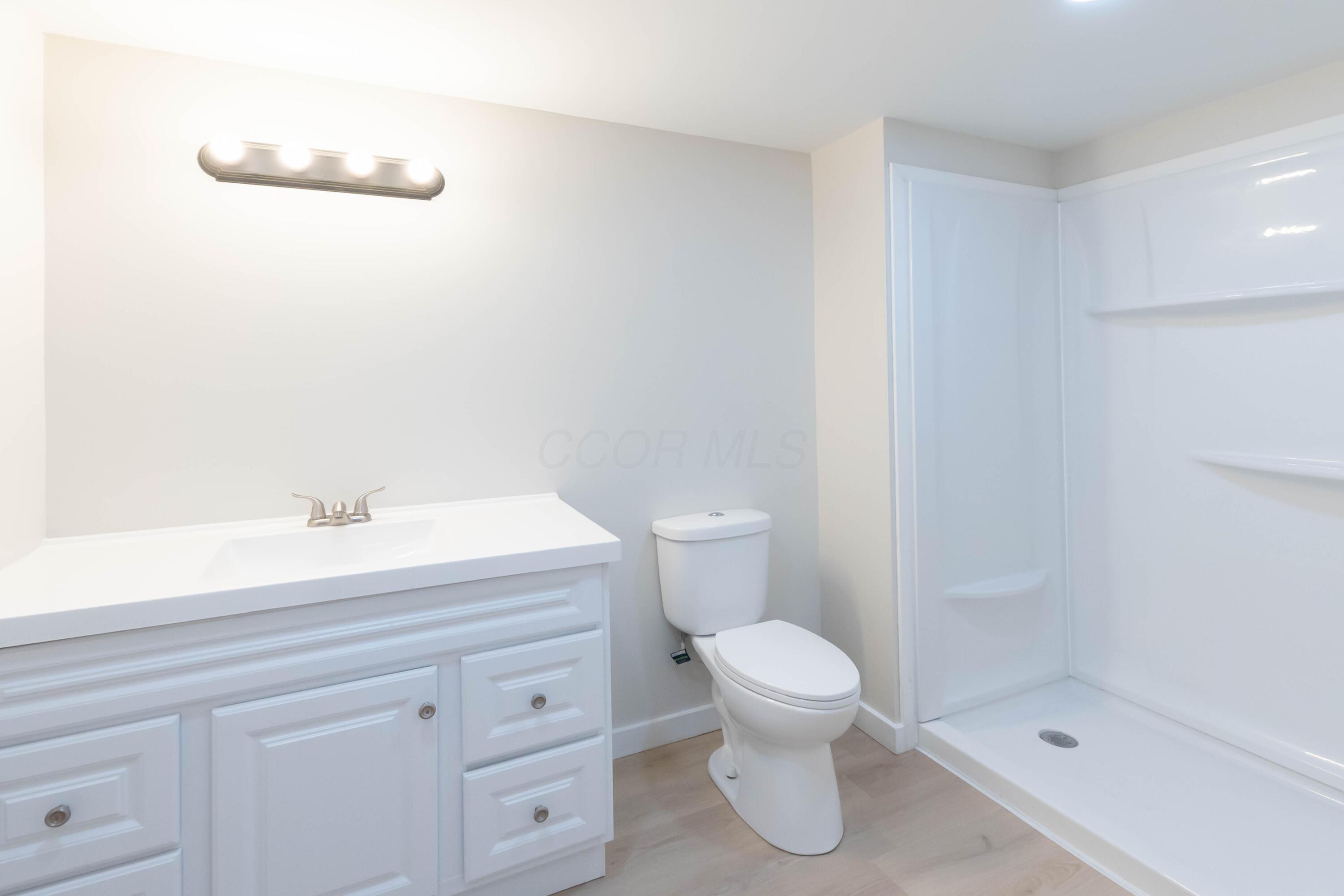 109 E Home Road, Springfield, Ohio image 11