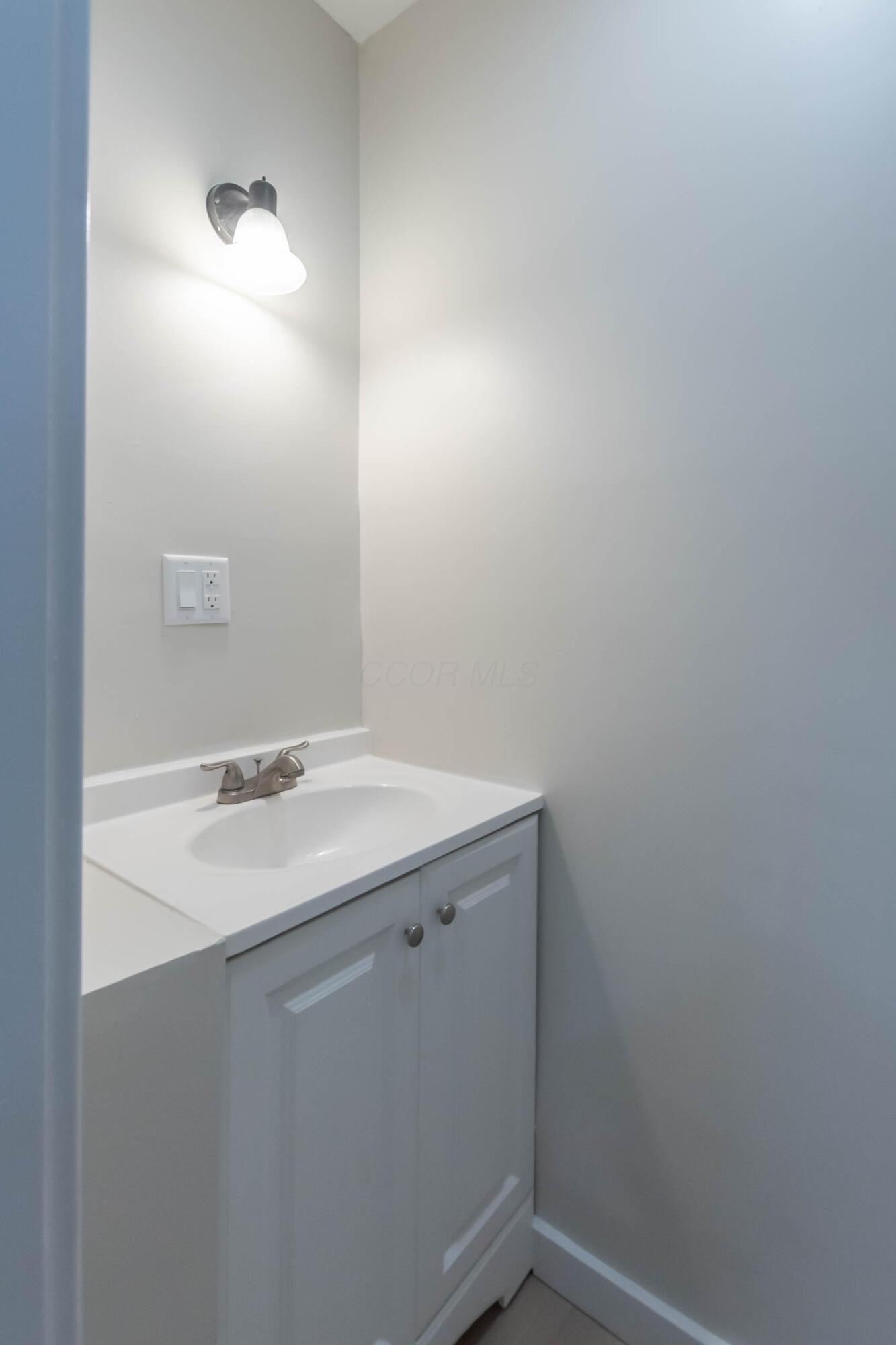 109 E Home Road, Springfield, Ohio image 15