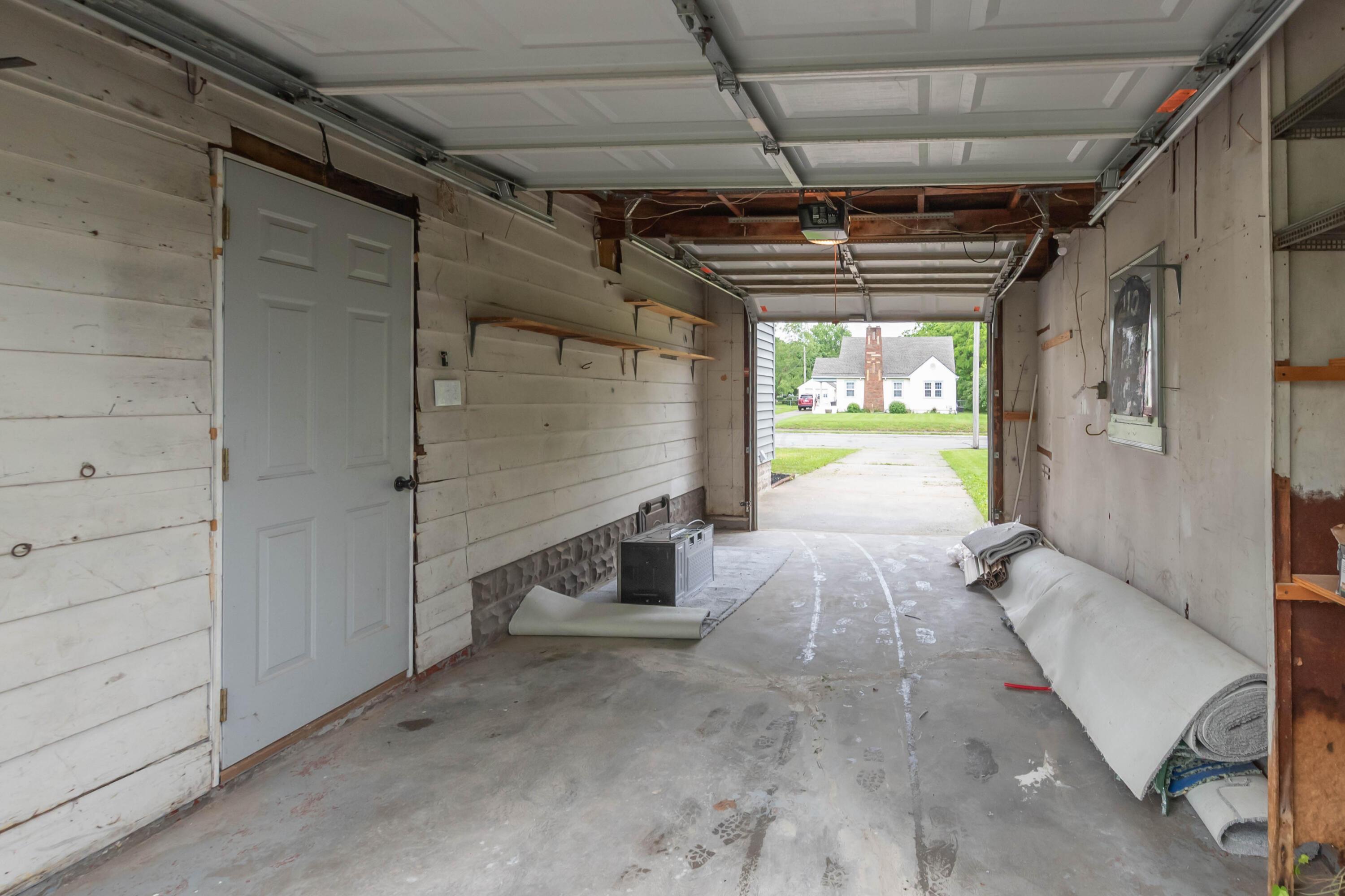 109 E Home Road, Springfield, Ohio image 27