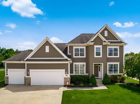 Photo of 8075 Roseland Terrace, Pickerington, OH 43147 (MLS # 226018313)