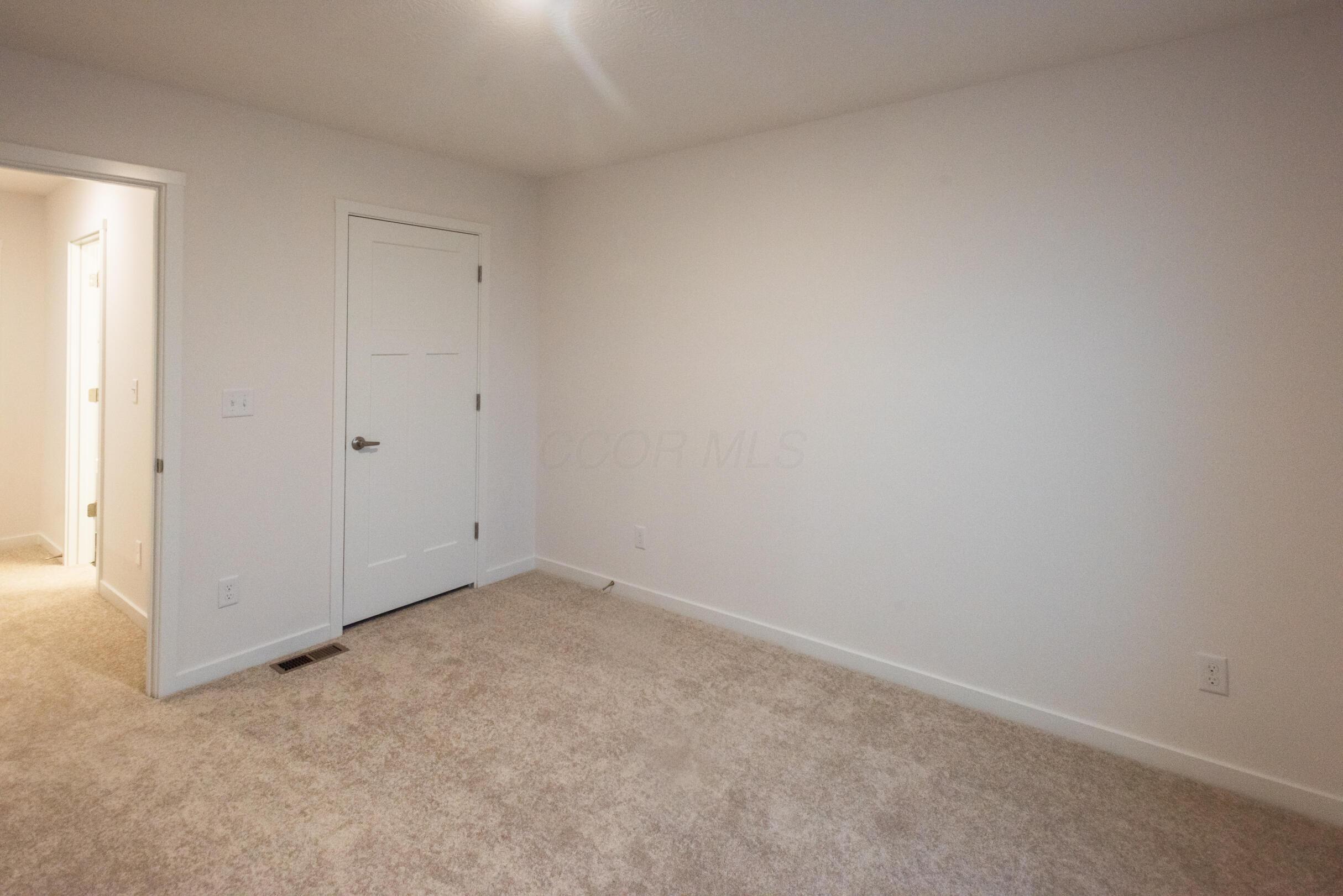 29 Hemingway Avenue, Ashville, Ohio image 14