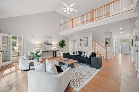 Photo of 8467 Tartan Fields Drive, Dublin, OH 43017 (MLS # 225035400)