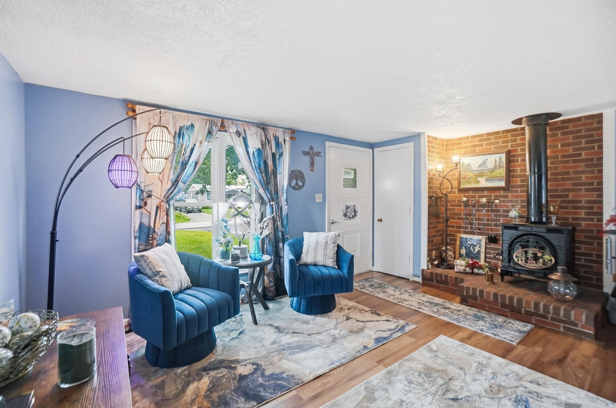 80 N Westmoor Avenue