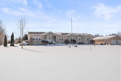 7046 Township Road 195 Centerburg OH 43011