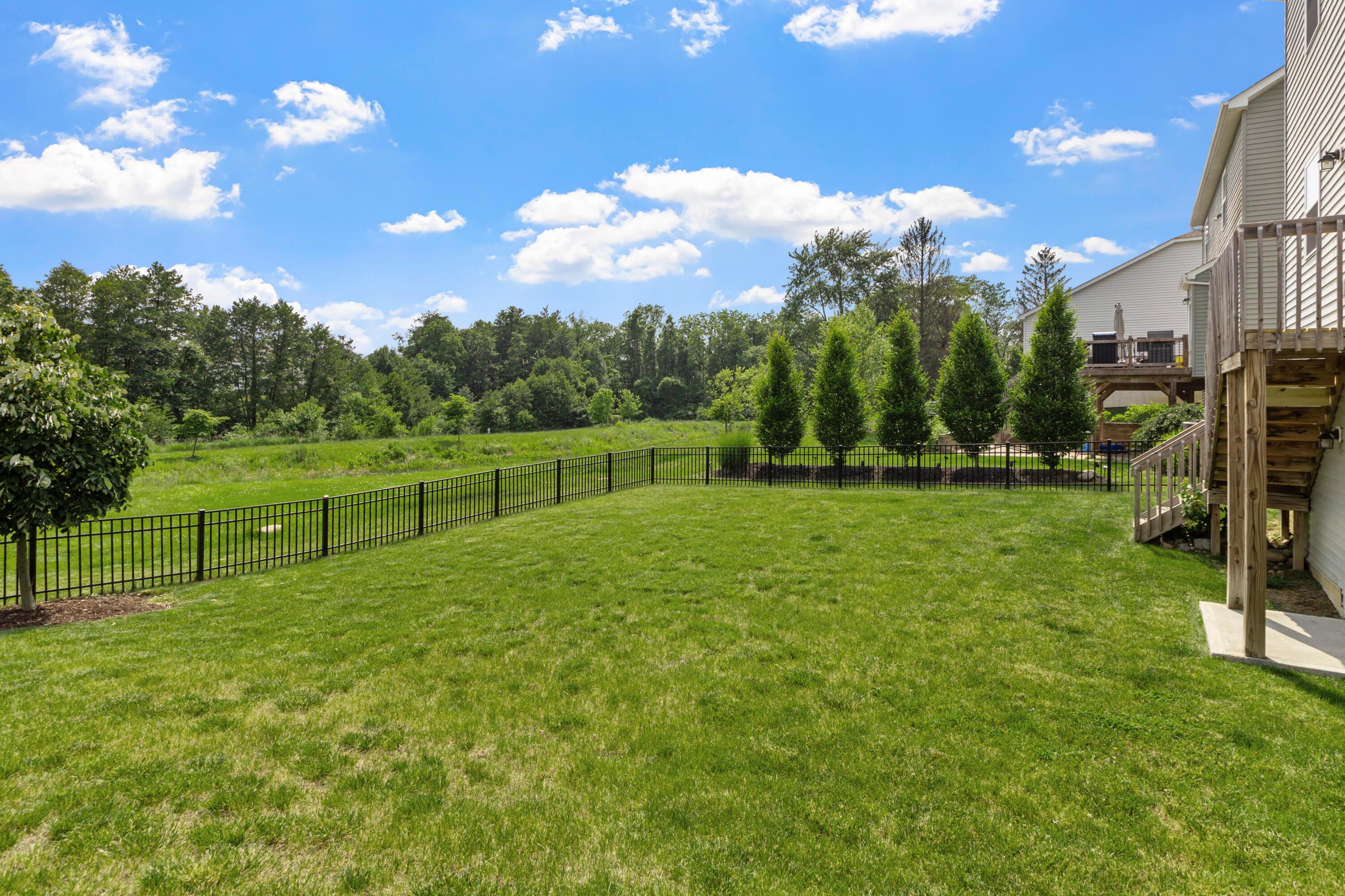 3015 Green Line Way, Columbus, Ohio image 32