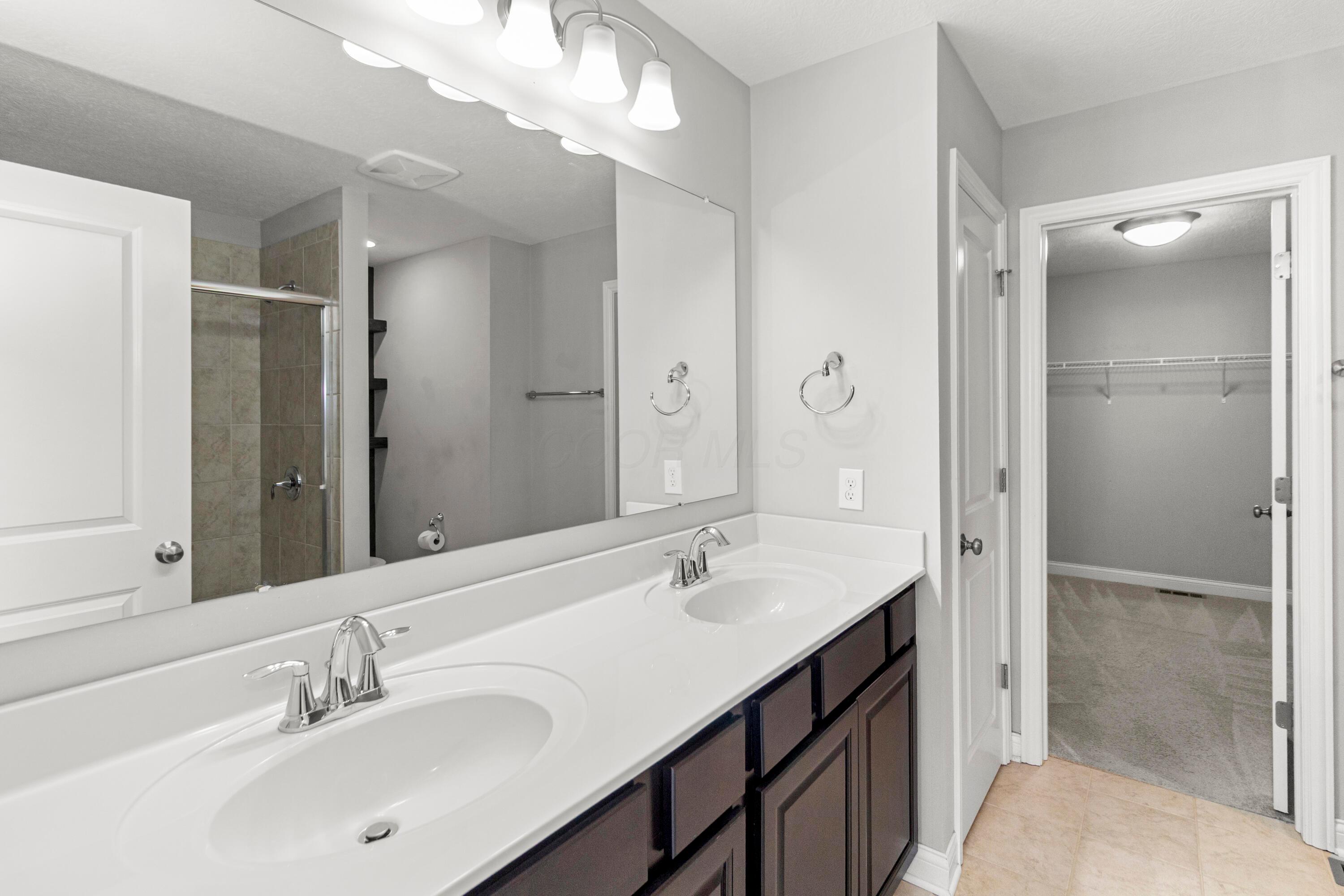 3015 Green Line Way, Columbus, Ohio image 18