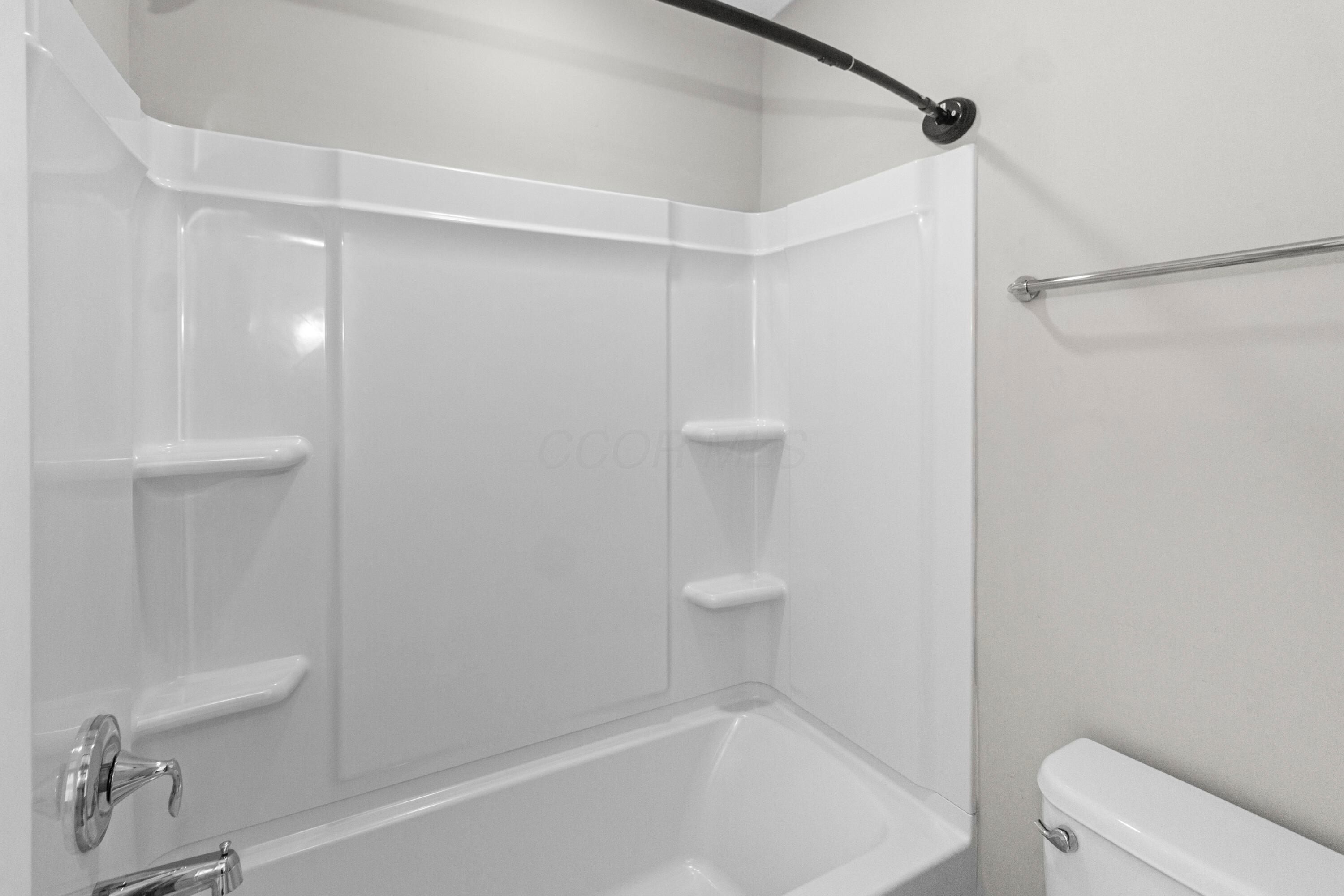 3015 Green Line Way, Columbus, Ohio image 26