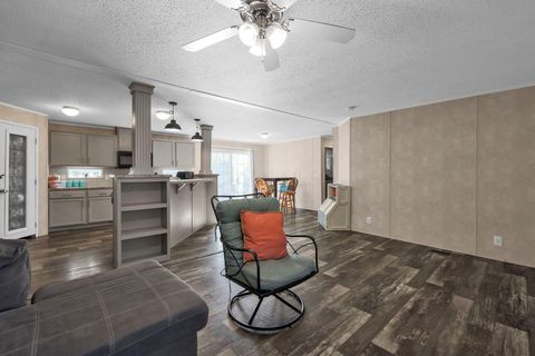Tiny photo for 350 Ray Avenue, Circleville, OH 43113 (MLS # 225037763)