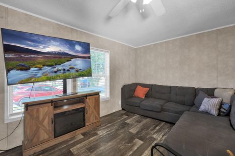 Tiny photo for 350 Ray Avenue, Circleville, OH 43113 (MLS # 225037763)