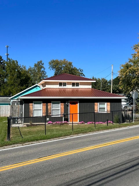 Photo of 4992 Walnut Road SE, Buckeye Lake, OH 43008 (MLS # 226038036)