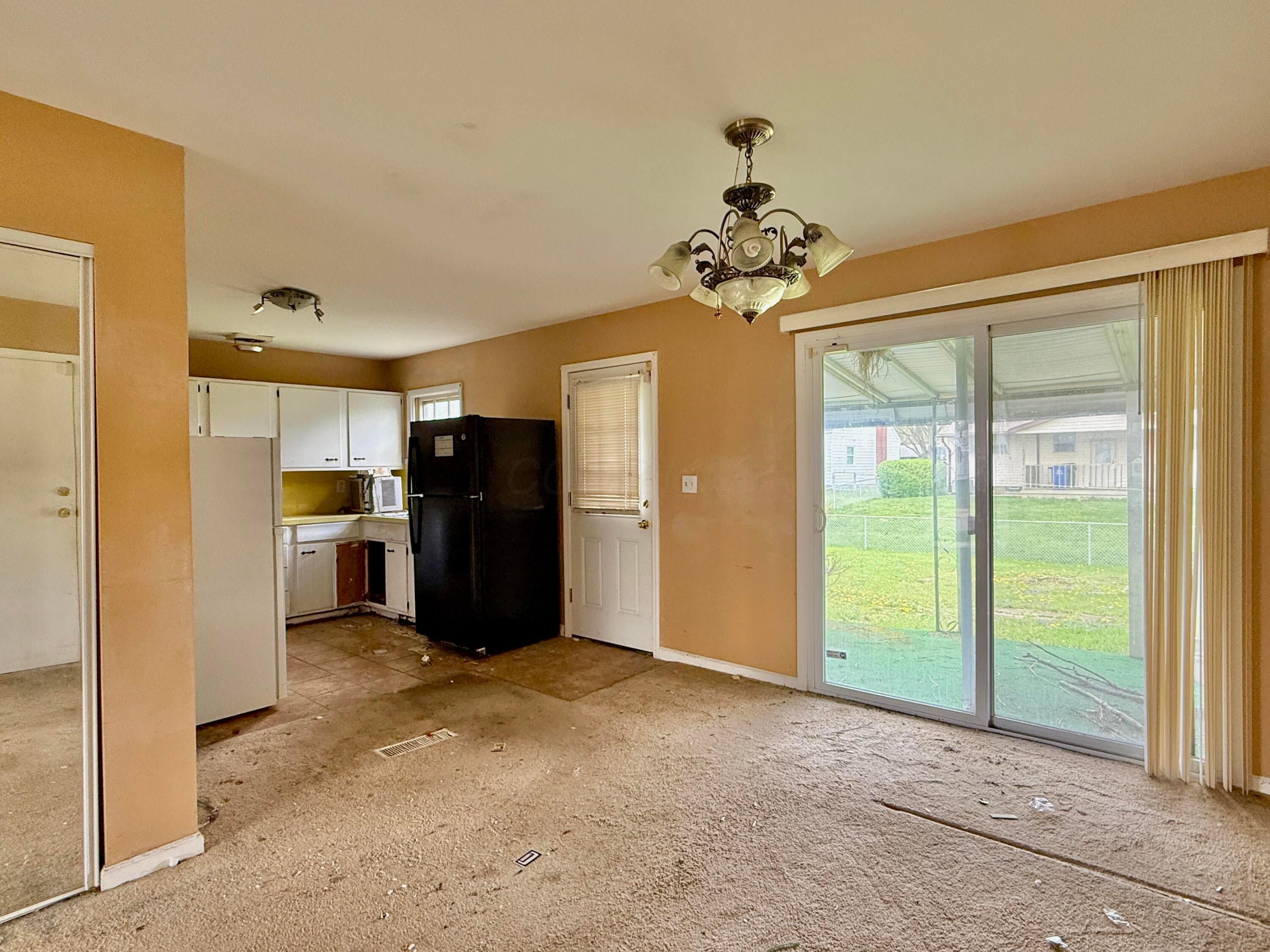 1300 Evaline Drive, Columbus, Ohio image 8