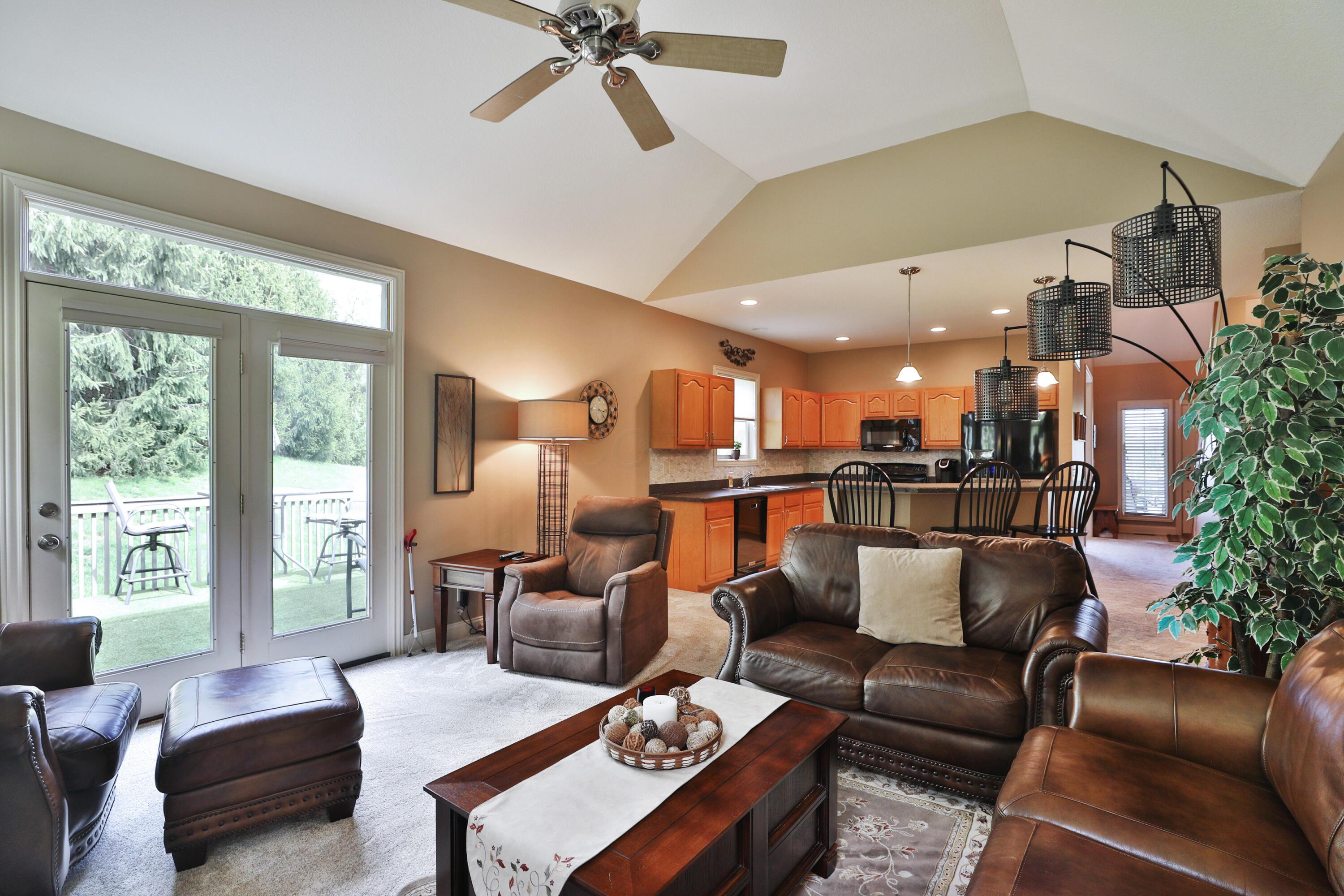 724 Olde Creek Drive, Newark, Ohio image 16
