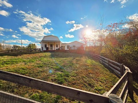 Photo of 28841 Coshocton Road, Howard, OH 43028 (MLS # 225041729)