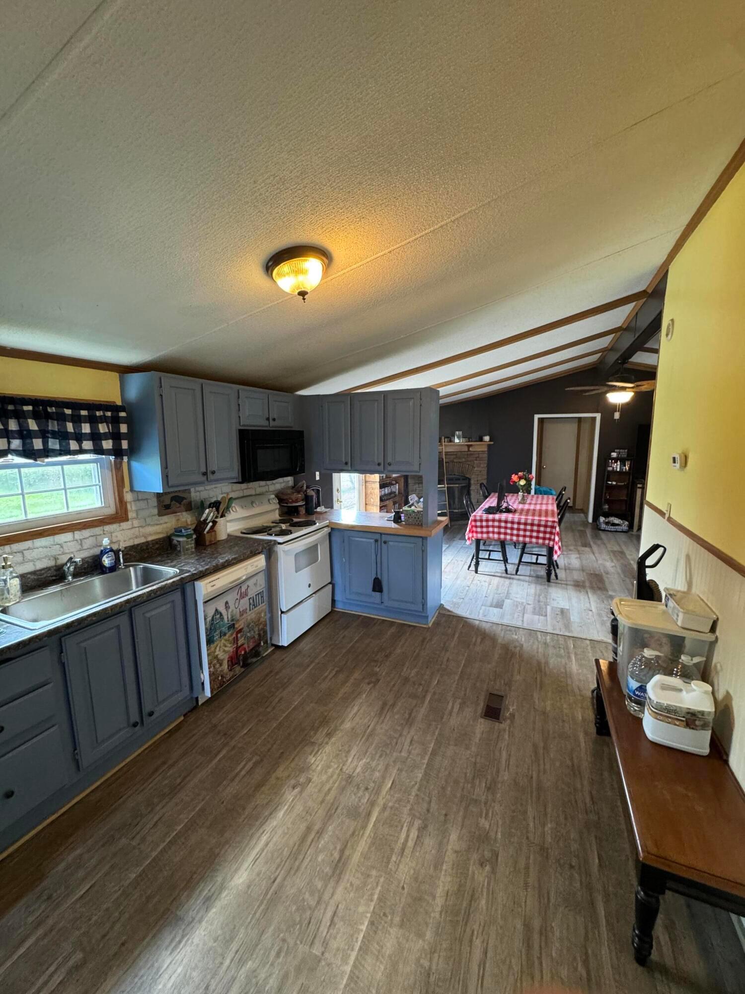 10415 Plattsburg Road, South Charleston, Ohio image 17