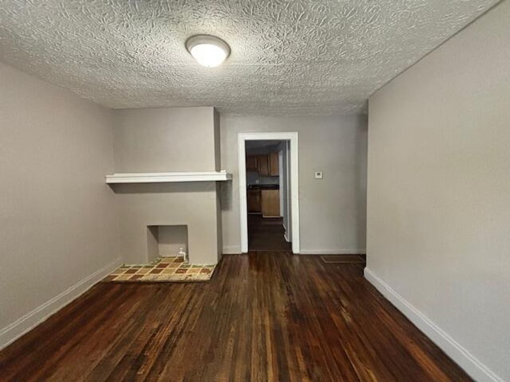 Photo of 768 N Dawson Avenue, Columbus, OH 43219 (MLS # 226022922)