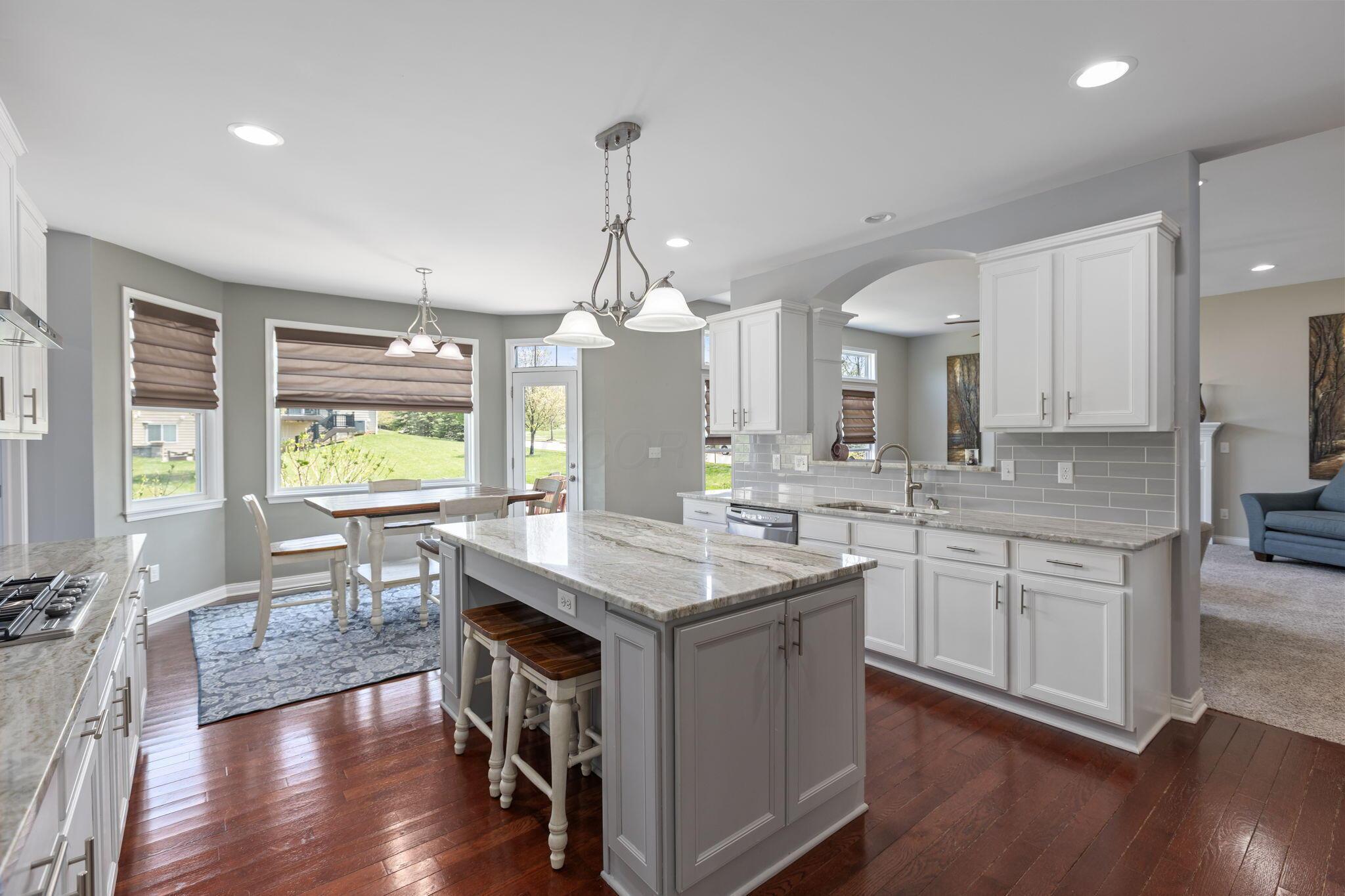 6146 Fox Hollow Drive, Galena, Ohio image 18