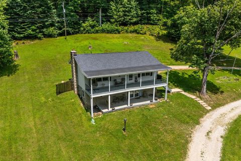 Photo of 34796 Geiger Road, Logan, OH 43138 (MLS # 226025270)