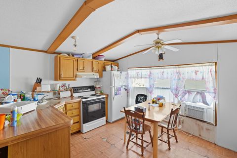 Tiny photo for 678 SE Robinson SE Lot 101 #Lot 101, Washington Court House, OH 43160 (MLS # 226000733)