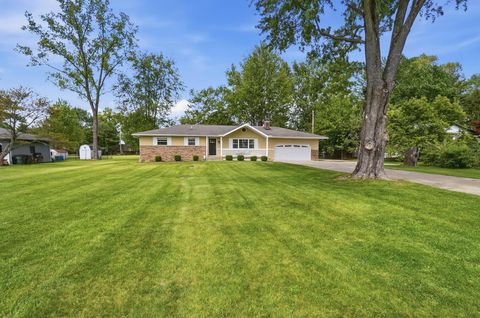 Tiny photo for 6040 E Walnut Street, Westerville, OH 43081 (MLS # 226014314)