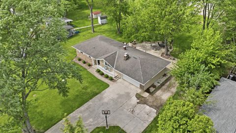 Tiny photo for 6040 E Walnut Street, Westerville, OH 43081 (MLS # 226014314)
