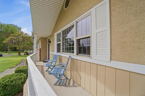 Tiny photo for 6040 E Walnut Street, Westerville, OH 43081 (MLS # 226014314)