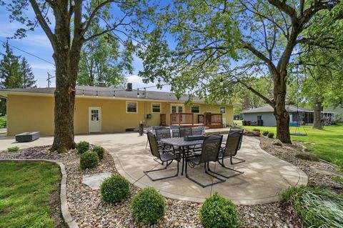 Tiny photo for 6040 E Walnut Street, Westerville, OH 43081 (MLS # 226014314)